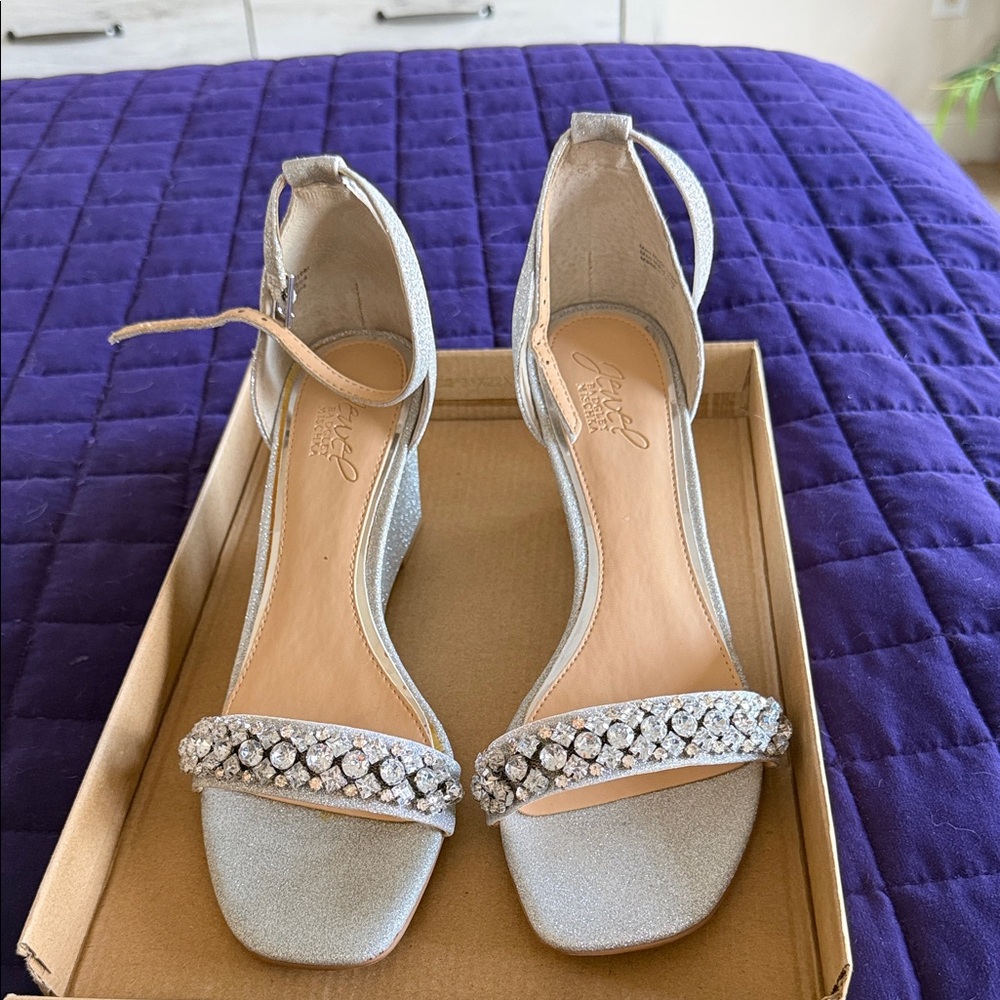 Jewel Badgley Mischka Glittering Silver Heels